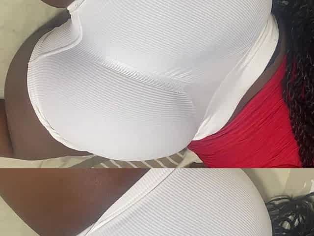 Stepmom Shows Me Her Cameltoe for Me to Penetrate