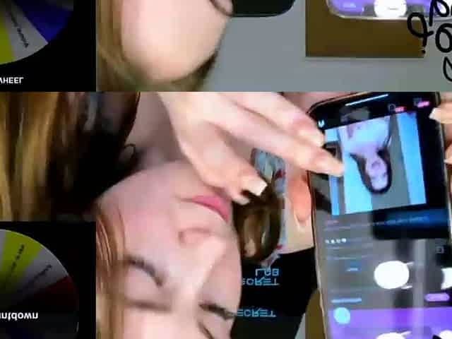 Sexy hottie Anetta Keys enjoys a solo toy masturbation