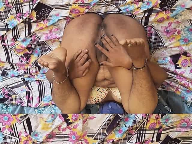 Desi Couple in Bedroom Have Fun