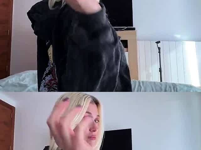 BunnyBlondyX Removing Condom For Cheating With Girlfriend