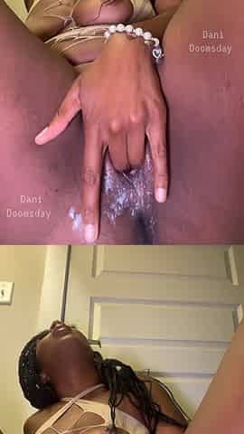 SC Literaryvixe Super Horny Gushing Ebony Squirt Compilation