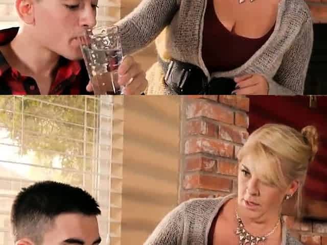 Mom vs Teen To fuck her young boyfriend