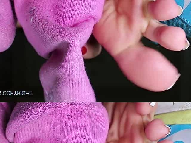 SUCK WITH ME MY SWEATED FEET. YELAHIAG