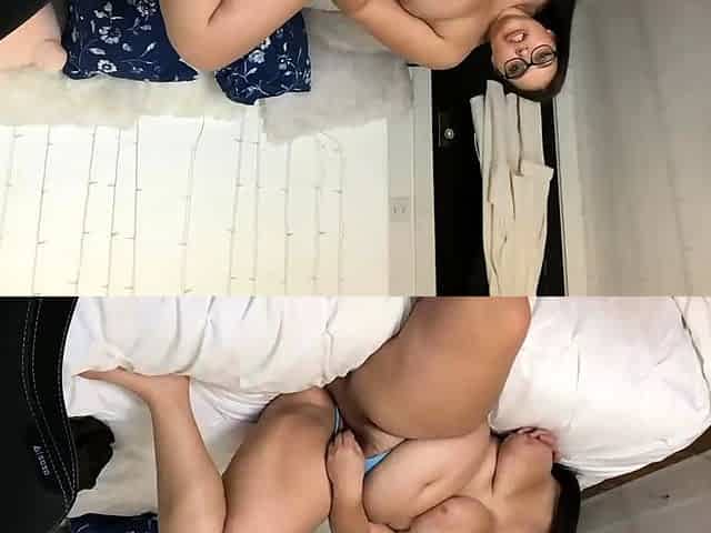 Sexy hottie Anetta Keys enjoys a solo toy masturbation