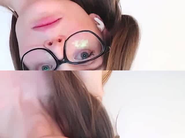Brunette Solo Webcam Masturbation