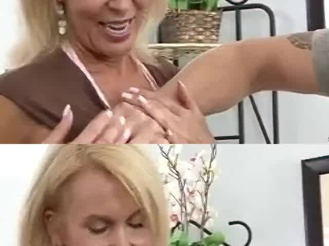 Older Cougar Erica Lauren Pounding
