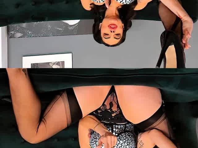 Big boobs camgirl rides her toy on webcam
