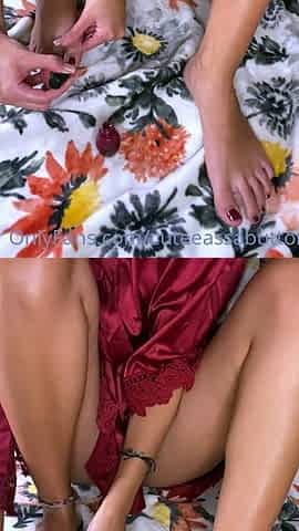 Linsey Dawn solo foot fetish