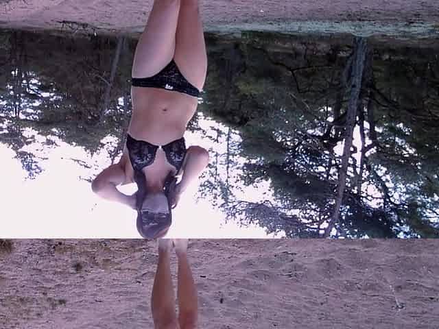 Amateur girls voyeur penetrating in public place