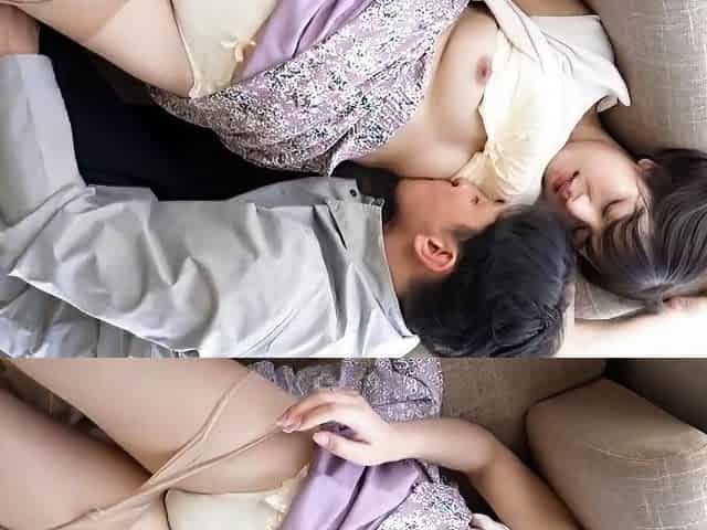 Amateur Asian couple in wild hardcore fuck session