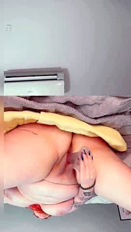 BBW White Chick Big Boobs Cam Play