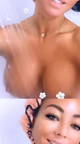 Big boobs milf masturbates with her dildo