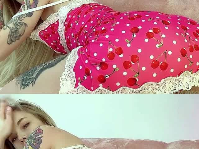 Peeing blonde fetish babe uses toy in her tight pussy