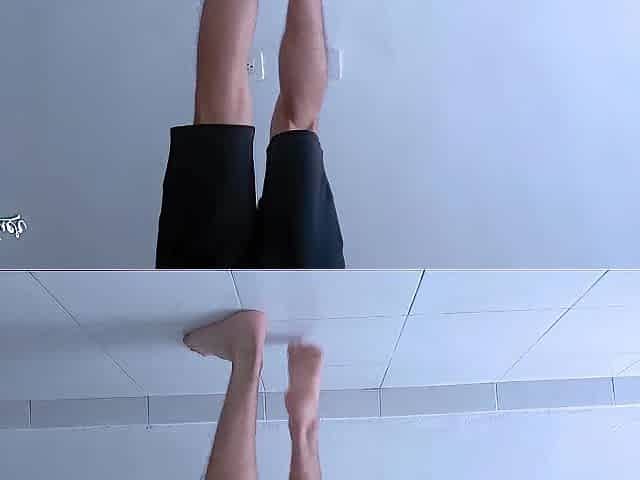 Lengthy legs and hawt feet doing squats during the time that stripping