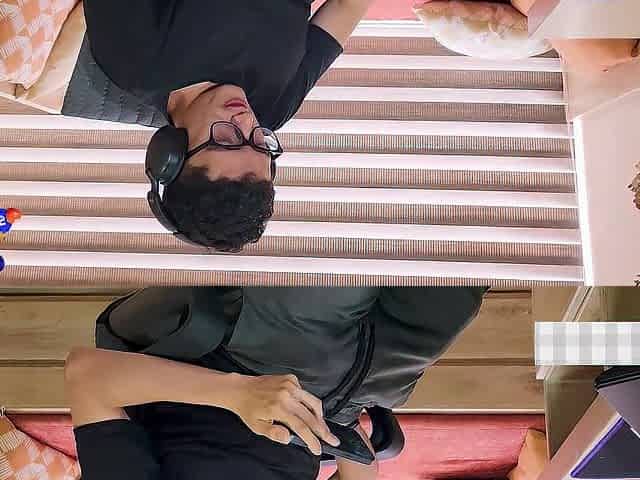 Madrastra Latin babe se folla a su Hijastro Nerd Male, le quita la virginidad! Silvana Lee & Pipeboy1