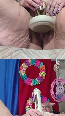 Good Vibrator Deep on That Clit
