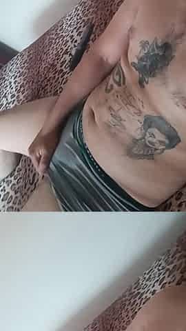 Paja en mi cuarto solo