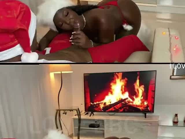 Christmas with this sexy ebony hotty - 24cm of thick rod breaking this sexy married woman