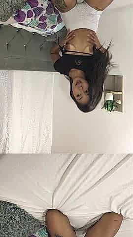 I masturbate my vagina and make a movie scene