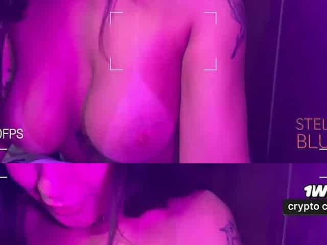 BRUNETTE AMAZON GIRLboss GAVE ME THE BEST BJ - hottest XXX porn!