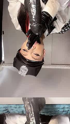 I'm wanking with gloves on. I know u love it.