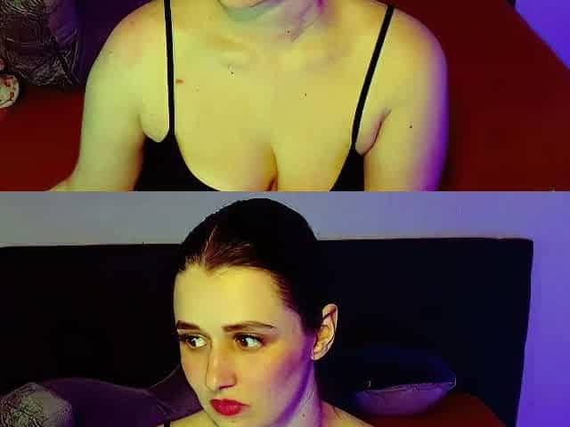Natural huge tits and big ass very cute web teen