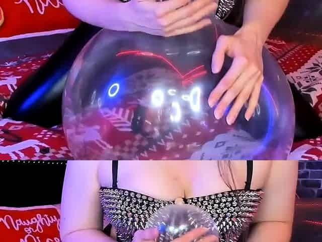 Solo hoe spreading ass and pussy after toying masturbation