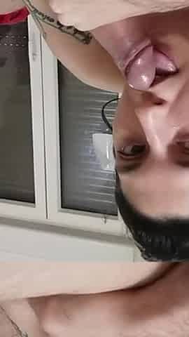 Amazing Stream Real Amateur Couple Blowjob and Squirt