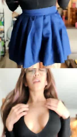 Amateur Blonde Teen Plays Solo with Toy Webcam Porn