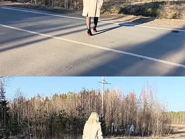 Sexy Micro Skirt - Walking Outdoor