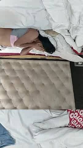 Boss Fuck Her in Oyo Hotel Hard Pounding Pussy with Penis Extender