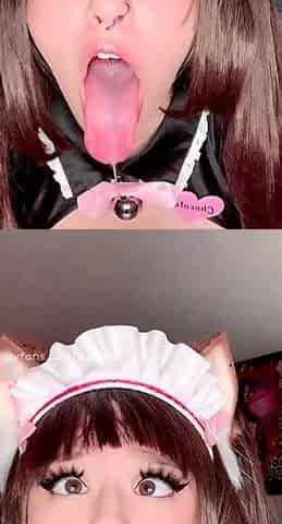 Brunette Solo Webcam Masturbation