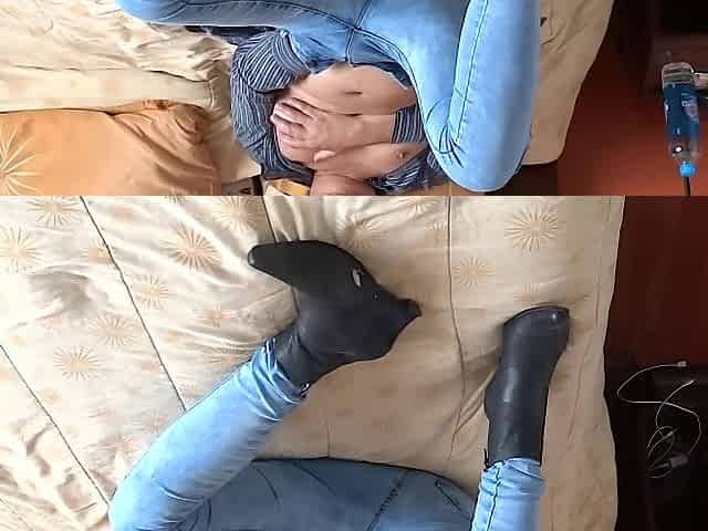 I raise my jeans so that my stepson can cum in my booty, full of milk from a large jock