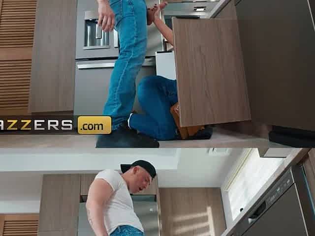 Fantasy/ Brazzers/ Go into XVPROMO