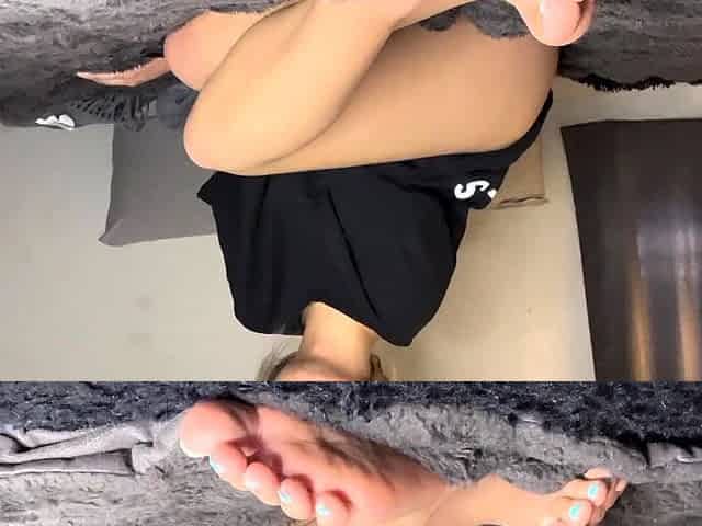 Linsey Dawn solo foot fetish