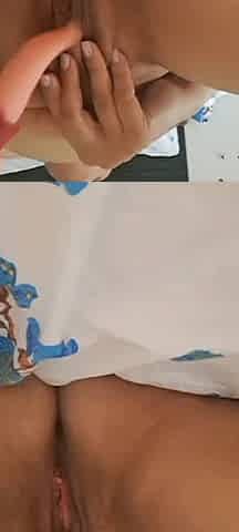Mom masturbates to orgasm