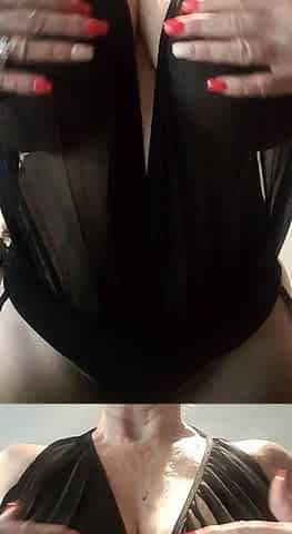 Close up amateur masturbating solo