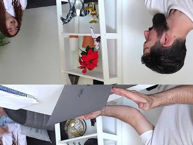 The Fresh Secretary Enticed the Boss and Begged Him to Suck His Legs and Screw Him Hard, Humiliating