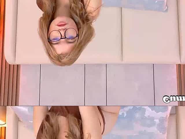 Sexy Naked Cowgirl in Hat Pleasures Her Wet Pussy
