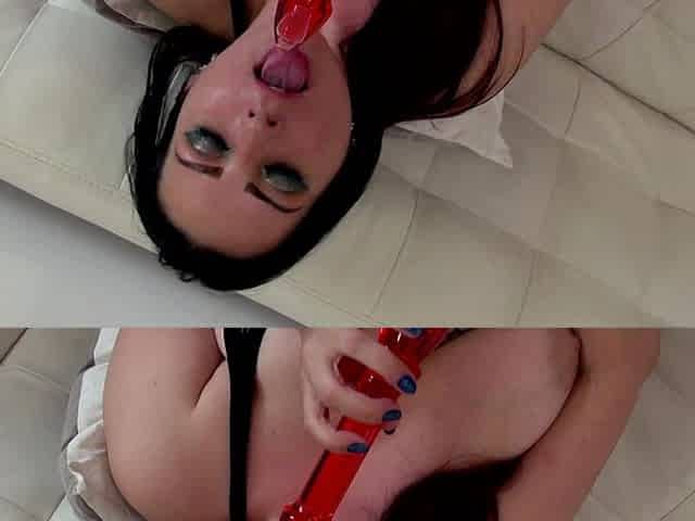 European BBW Elisa Beth Goes Solo