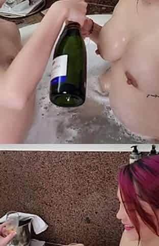 Threesome in Jacuzzi