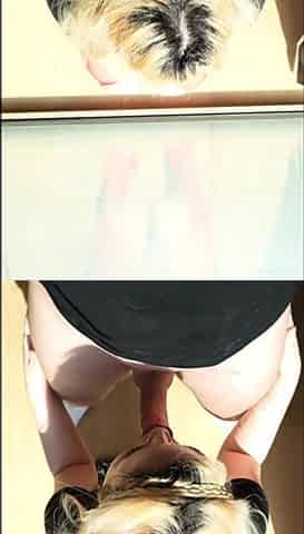 Slut sucks and tans at the same time (Watch the full video