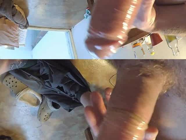 TRYING XXL CONDOMS BUT STILL SO TIGHT FOR A 7" GIRTH COCK. THIS MODEL GIRTHY COCK IS HUGE!