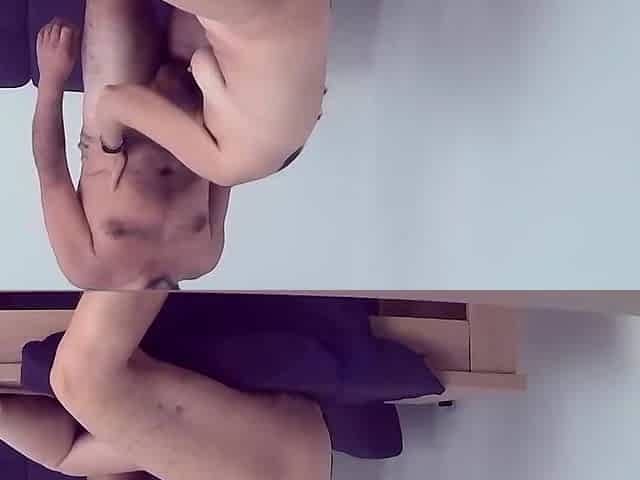 Andrea es una Milf argentina puta