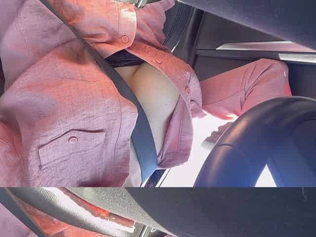 Italian Big Tits MILF Artemisia Love Hot Car Ride While Flashing Her Boobs