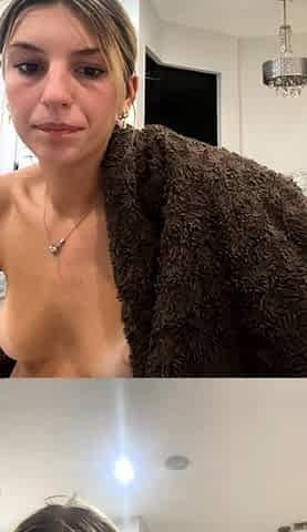Amateur Teen Dances and Teases Solo on cam