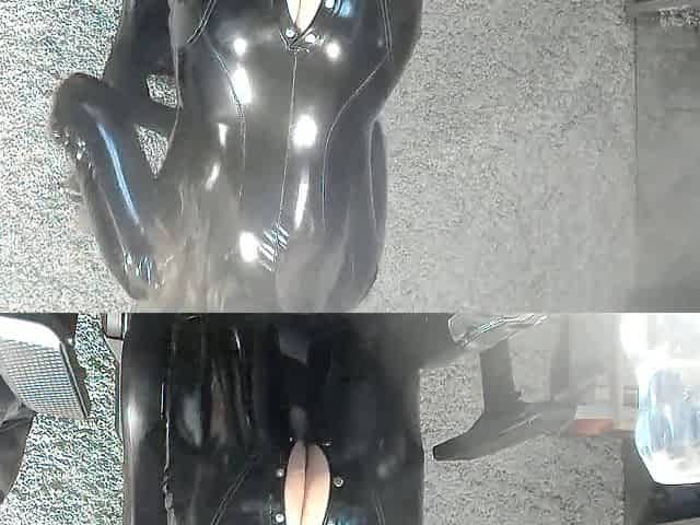 Sissy anal training, full of dildos and a bottle :p