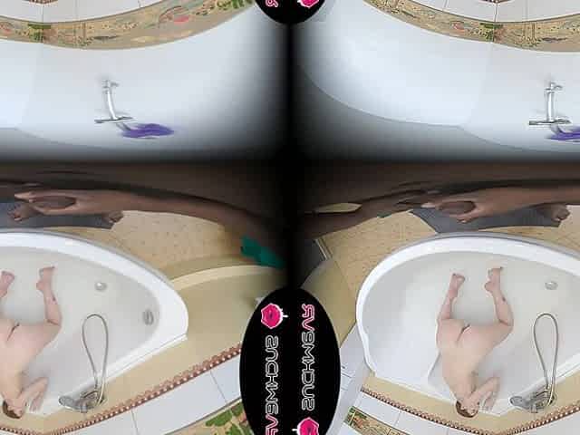Redhead and sexy babe Luna Rishi in the bath getting fucked in VR - SuckMeVR