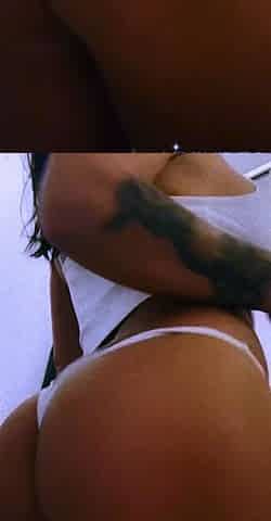 Amateur babe loves to jerk off the dudes dick