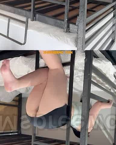 THIS CHAB LICKED MY VAGINA SO WELL UNTIL MY LEGS TREMBLING - MSBREEWC